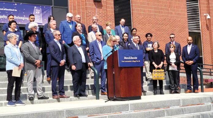 El programa “MassEducate” ha sido presentado por líderes del Senado de Massachusetts como parte de su presupuesto para el año fiscal 2025.