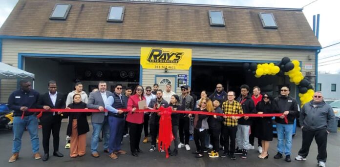 “Ray's Auto Services”