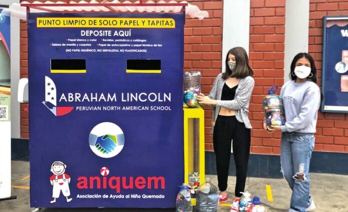 15-Estudiante Peruana reciclaje2 Estudiante peruana incursiona con éxito en el reciclaje