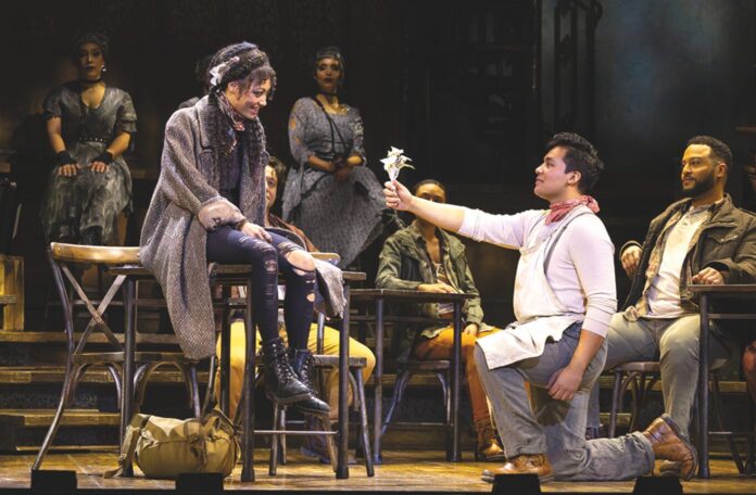 Antonio Rodríguez que llegó a los Estados Unidos procedente de México de la mano de sus padres a la edad de 2 años interpreta Orfeo en la exitosa obra que se presentó durante 3 días en Boch Center Wang Theatre, en Boston.
