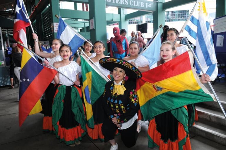 Feria Familiar “Tu Salud” llenó de alegría el Fenway Park