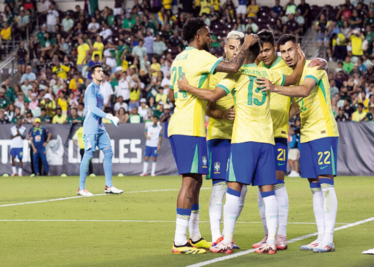Brasil le ganó 3-2 a México camino a la Copa América