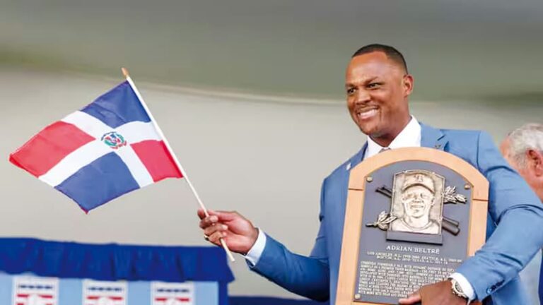 Adrián Beltré exaltado al Salón de la Fama