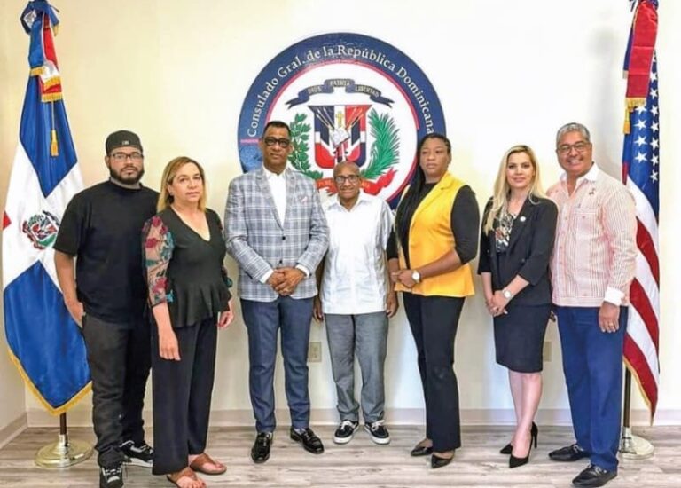 Consulado Dominicano en Boston fortalece Lazos con Centro Cultural