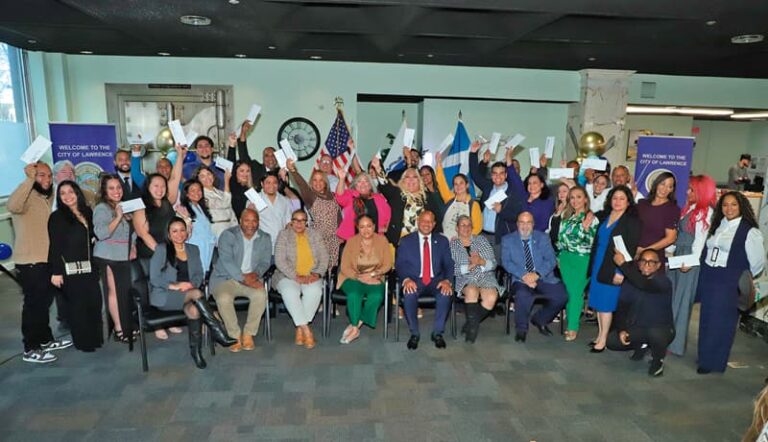 $500,000 en ayuda económica a negocios locales de Lawrence
