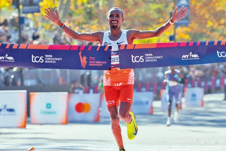 Abdi Nageeye y Sheila Chepkirui ganan Maratón de Nueva York