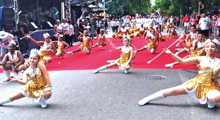 Estrellas Tropicales celebra en grande sus logros