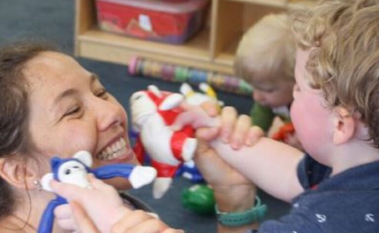 North Suffolk Community Services: Apoyo y Esperanza para el Desarrollo Infantil