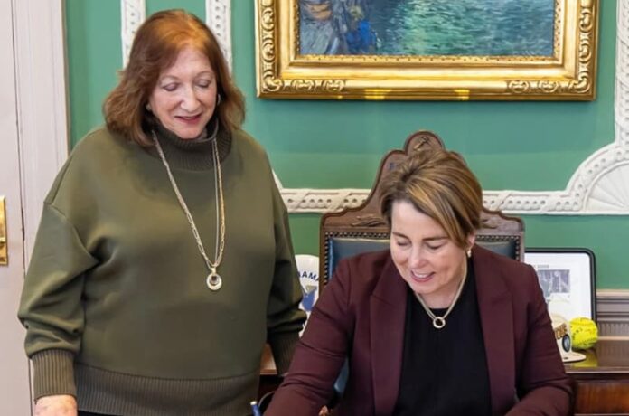 Población de adultos mayores sigue creciendo en Massachusetts