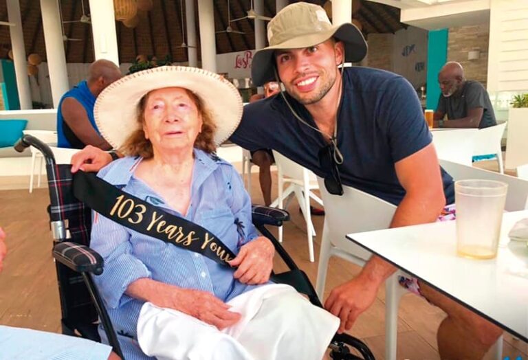 Luz Benavides que emigró hace muchos años de Perú cuenta sus secretos para una larga vida y envía un mensaje de amor y de agradecimiento a Dios por celebrar un nuevo Día de San Valentín.