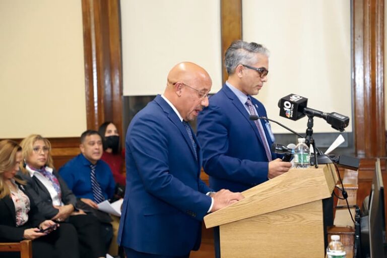 Alcalde Brian de Peña en su tercera rendición de cuentas de la ciudad