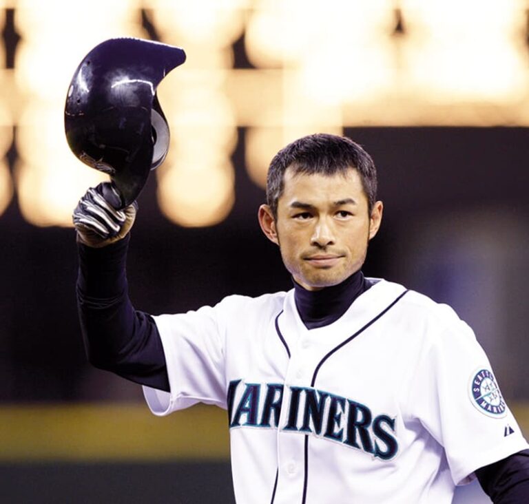 Ichiro Suzuki se convirtió en el primer jugador nacido en Japón en ser elegido para el Salón de la Fama del Béisbol Nacional,