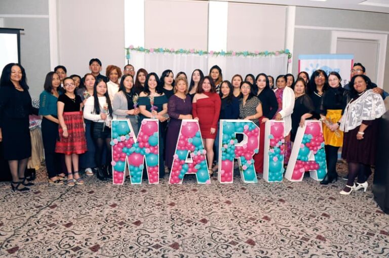 Espectacular 9no. Aniversario de Latina Center Maria