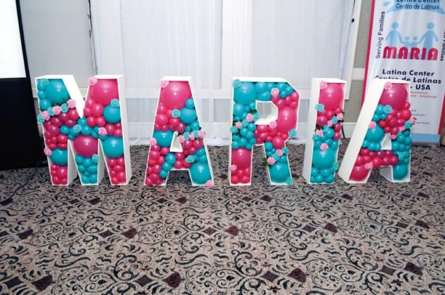Espectacular 9no. Aniversario de Latina Center Maria