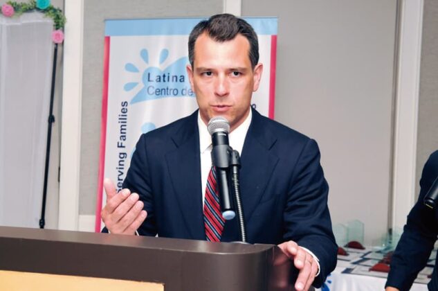 Alcalde de Lynn Jared Nicholson