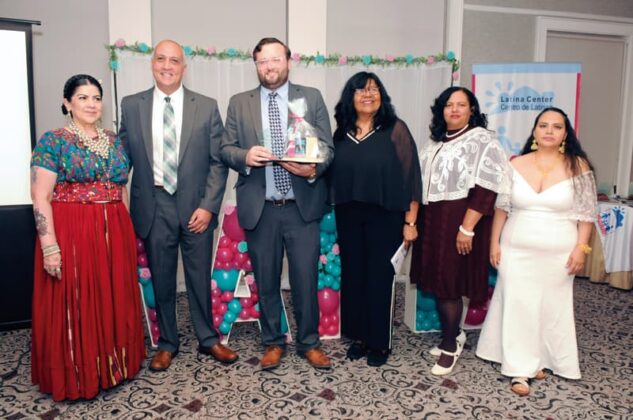 Espectacular 9no. Aniversario de Latina Center Maria