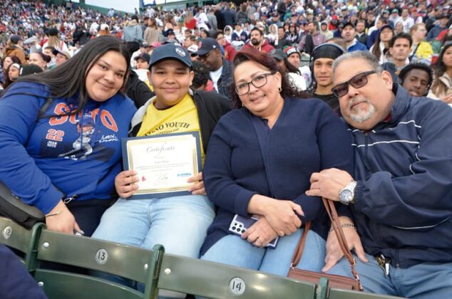 Monday, May 19th, 2025 - ¡Viva Lawrence! The Boston Red Sox and El Mundo Boston honored Lawrence middle school students with a pre-game ceremony. The academic all-stars were presented with Certificates of Recognition from Red Sox pitchers Liam Hendriks and Brennan Bernardino moments before the game vs the New York Mets at Fenway Park.