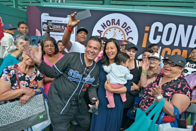 Hist&oacute;rico Festival Latino en Fenway Park