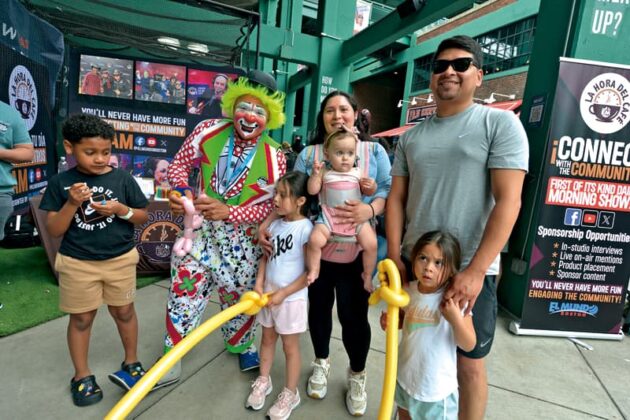 Histórico Festival Latino en Fenway Park