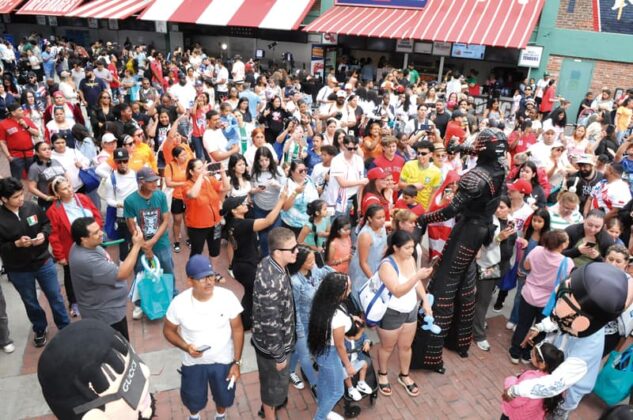 Histórico Festival Latino en Fenway Park