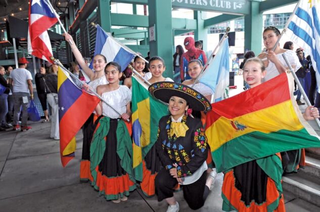 Este domingo 8 de junio, desde el mediodía, Fenway Park abrirá las puertas para el Latino Family Festival