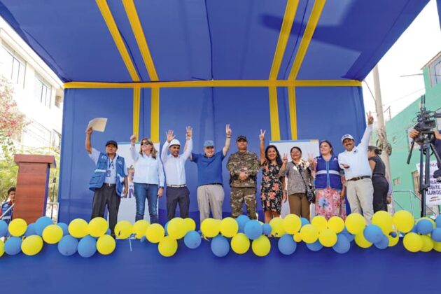 Creador de hoteles y due&ntilde;o de las mejores empresas ferroviarias en el Per&uacute;, Rafael L&oacute;pez Aliaga le est&aacute; cambiando la cara a Lima como alcalde y ahora dice tener &ldquo;un plan de gobierno para el Per&uacute;&rdquo; pese a que a&uacute;n no decide su candidatura presidencial en medio de las celebraciones por Fiestas Patrias.