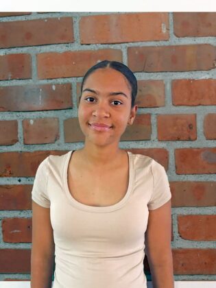 Nancy Reyes Lora