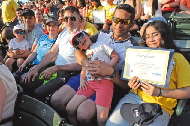 Familias Felices en Fenway Park
