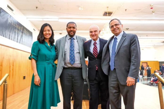 Candidatos a la Alcaldía de Boston en foro abierto