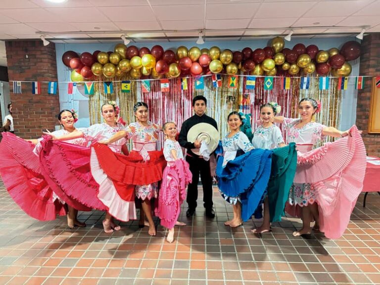 Celebrando fiestas patrias de Perú