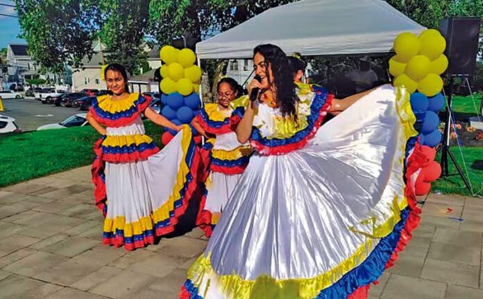 Colombianos celebraron sus Fiestas Patrias en Revere y Boston