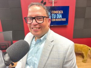 Edwin Montolío, reconocido activista con muchos años de trabajo con la comunidad