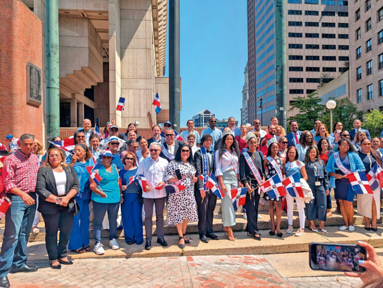 Dominicanos celebran en grande el Día de la Restauración