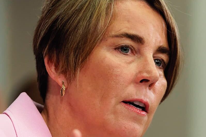Zar fronterizo de Trump choca con gobernadora Maura Healey 1 Zar fronterizo de Trump choca con gobernadora Maura Healey