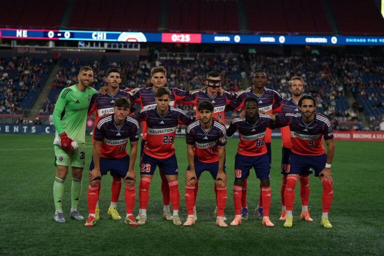 Revolution cierra la temporada con un empate y muchas preguntas por responder
