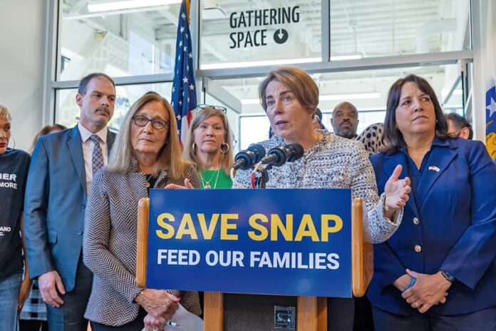 14-Snap_1 Insta a Trump a continuar con los beneficios de SNAP