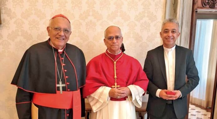 Venezolanos de Massachusetts hacen llegar carta al Papa León XIV