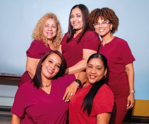 Estudiantes pr&oacute;xima graduaci&oacute;n Ayudante de Salud en el Hogar- DDC & GTBS