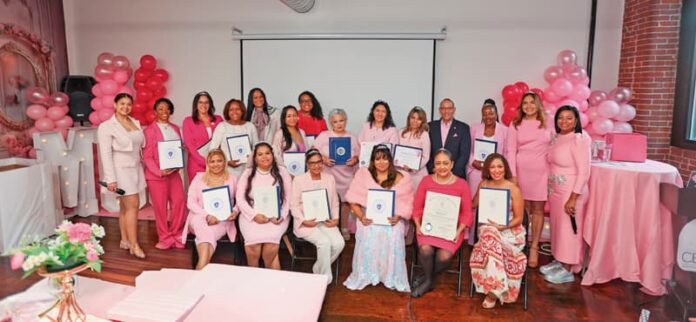 16-Lawrence cambiando el mundo_1 Reconocen a Mujeres Valiosas del 2025