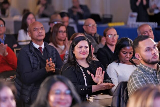 Foro Empresarial de El Mundo Boston presentado por Cambridge Saving Bank