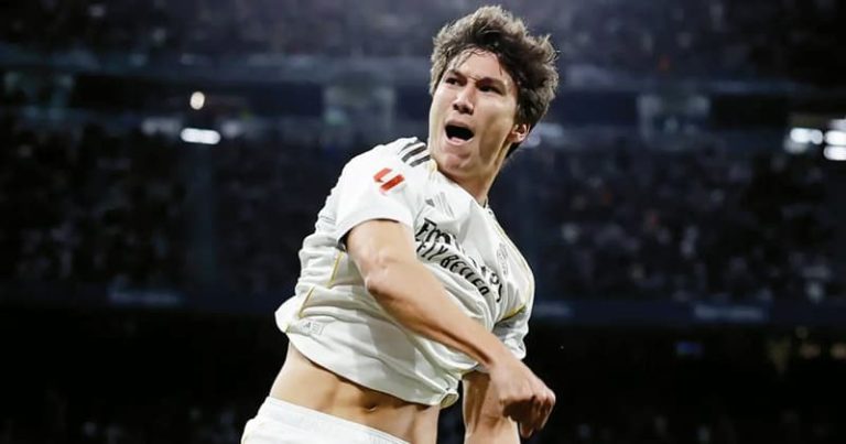 Goleada del Real Madrid con triplete de Gonzalo