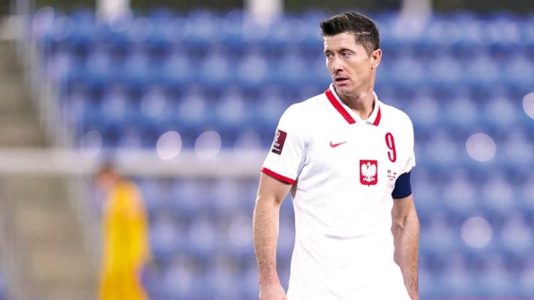 Lewandowski buscará meter a Polonia en el repechaje