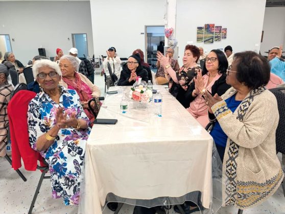 Gran entusiasmo en fiesta dedicada a las madres.