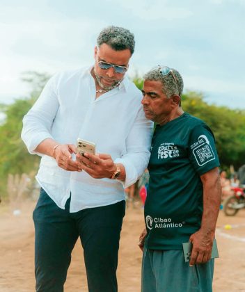 Nelson Cruz ex bateador Dominicano con Rafael Guzman