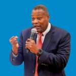 Reverendo Dr. Dieufort J. Fleurissaint, Pastor Principal de Total Health Christian Ministries