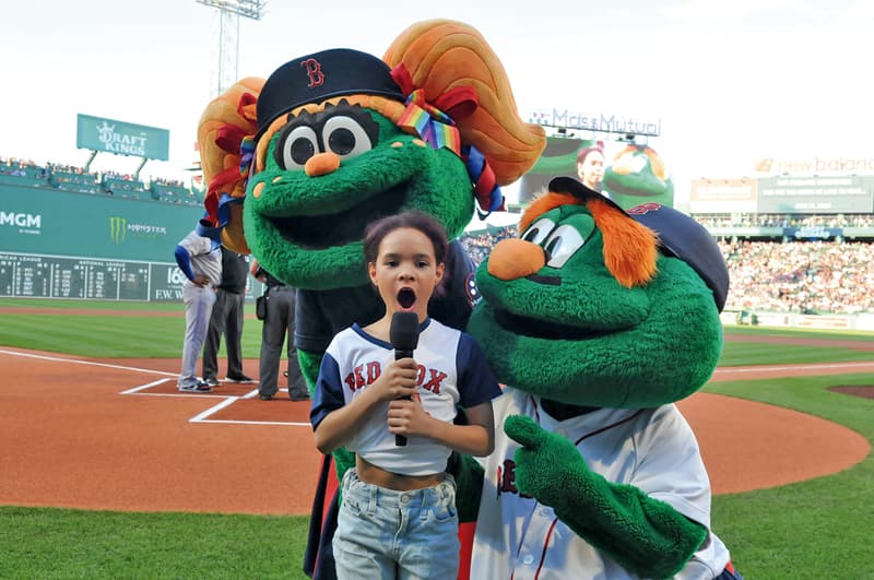 Play Ball girl