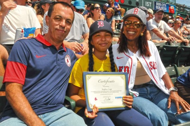 Familias celebrando