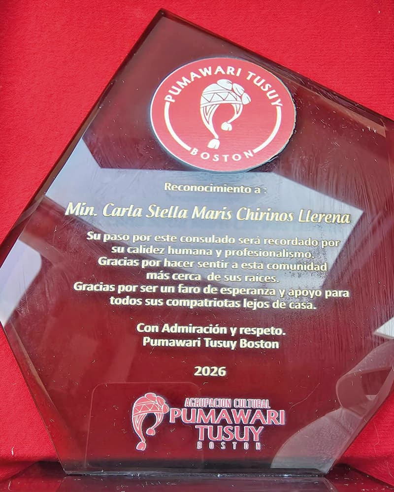 Pumawari Tusuy Boston le rindió un emotivo homenaje al poner fin a sus actividades consulares