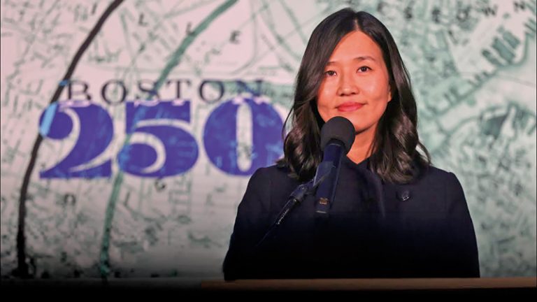 Alcaldesa Michelle Wu habla de los resultados exitosos que dejaron eventos en Boston como la Copa Mundial y Sail Boston 250.