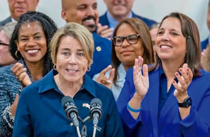 Ley Protect: Gobernadora Maura Healey y vicegobernadora Kim Dirscoll fijando su posición contra ICE.